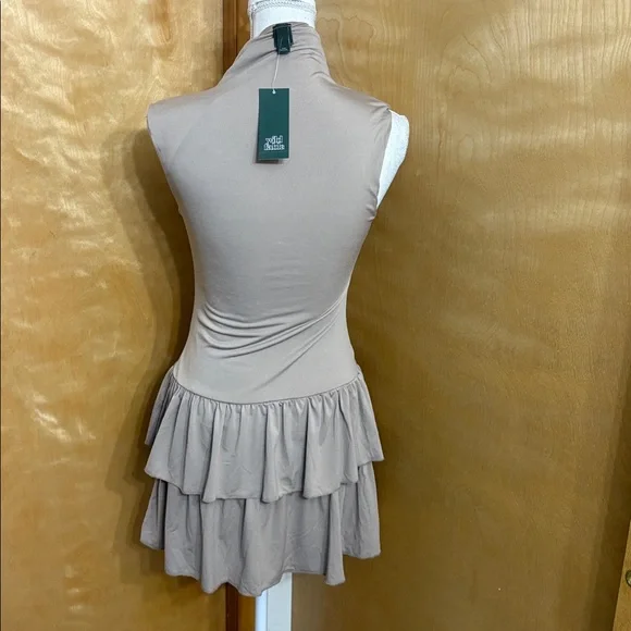 NWT Wild Fable Light Taupe Sleeveless Mock Neck Ruffle Dress Size XS - Picture 4 of 12